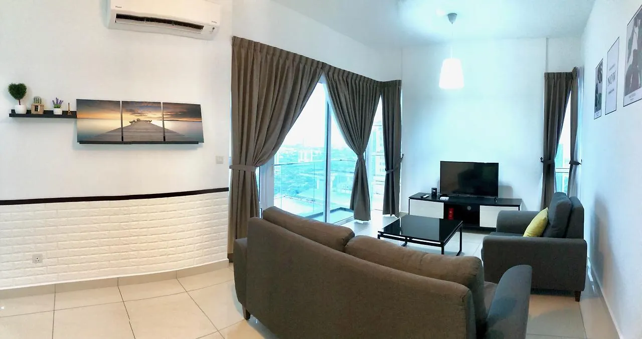 Affittacamere Pinnacle Tower Apartment Stay By Feel Suites Johor Bahru