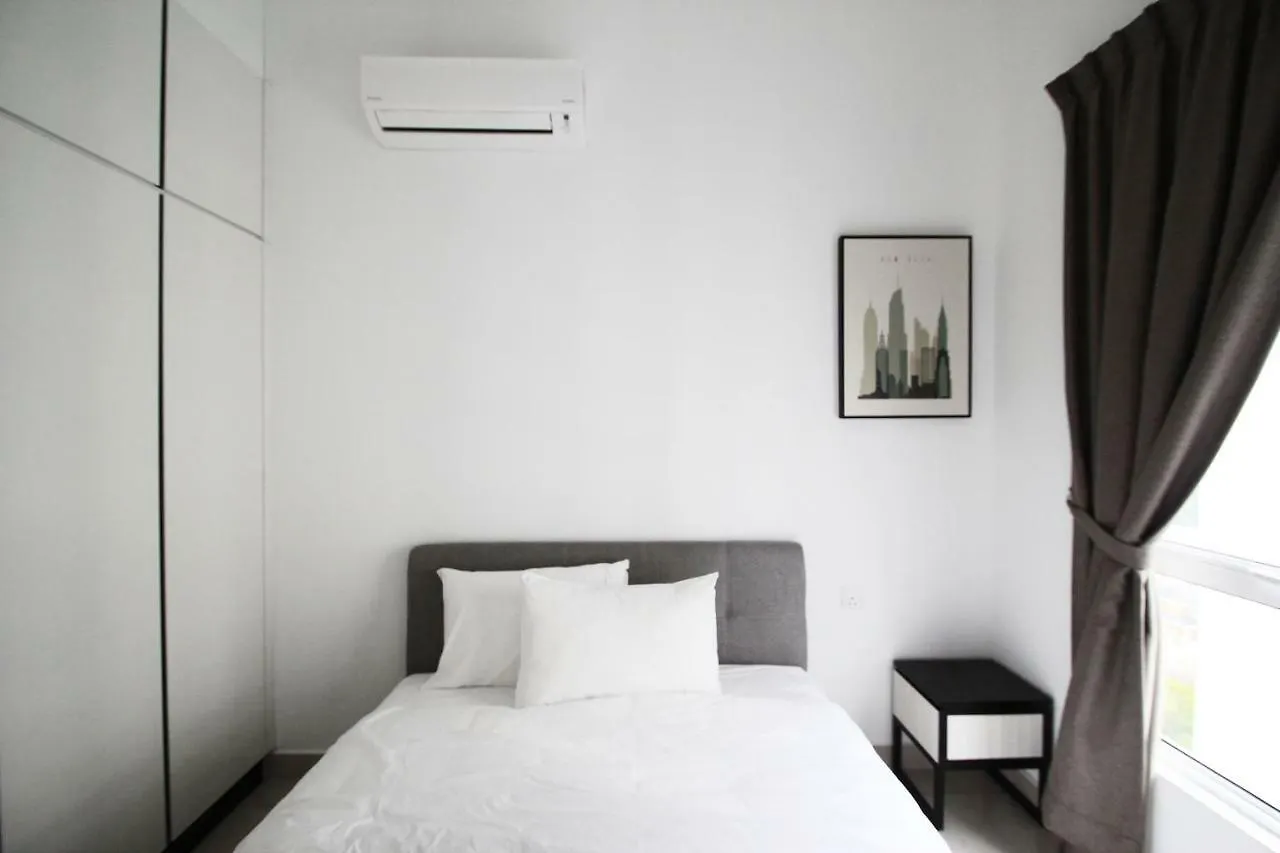 Affittacamere Pinnacle Tower Apartment Stay By Feel Suites Johor Bahru