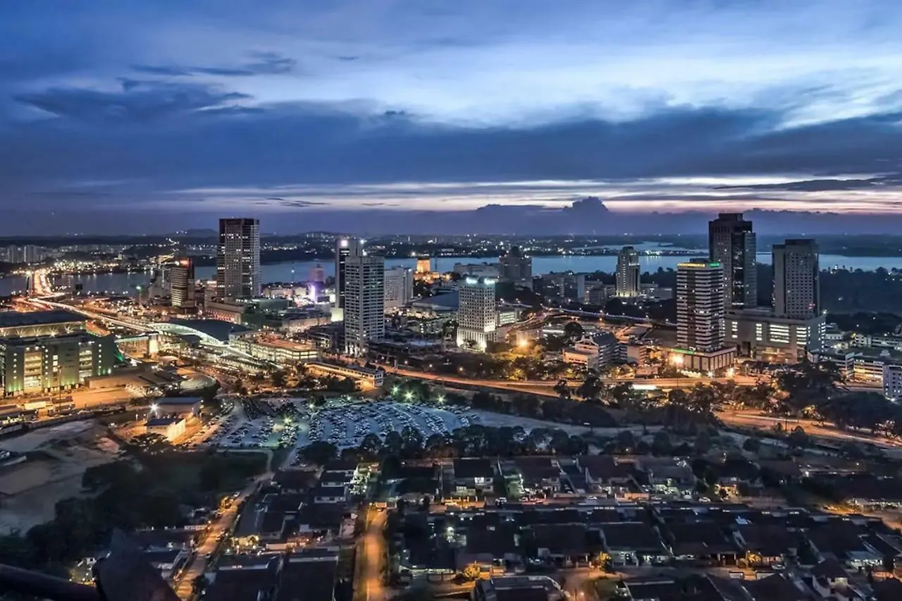 Affittacamere Pinnacle Tower Apartment Stay By Feel Suites Johor Bahru